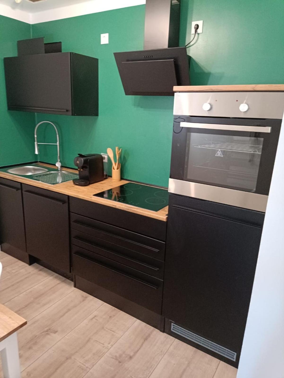Ferienwohnung Enzian - Naehe Kapellplatz - Oeffentlicher Parkplatz - Aufzug Altotting Ngoại thất bức ảnh